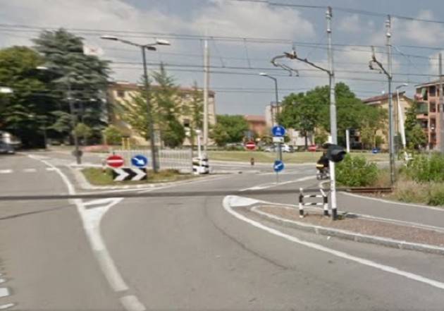 Passaggio livello di Via Brescia a Cremona Ripristinare il passaggio ciclopedonale a raso di Giorgino Carnevali