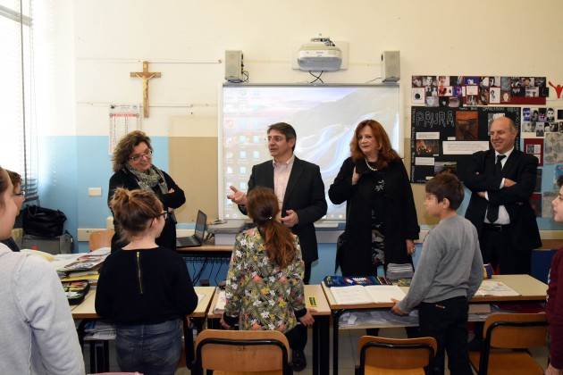 Brescia - Visita sindaco scuola primaria Dante Alighieri