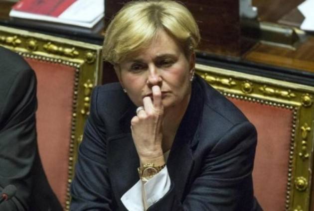 Dimissioni Ministra Guidi. La Sinistra Dem si dia una mossa di Felice Resmini (Soresina)