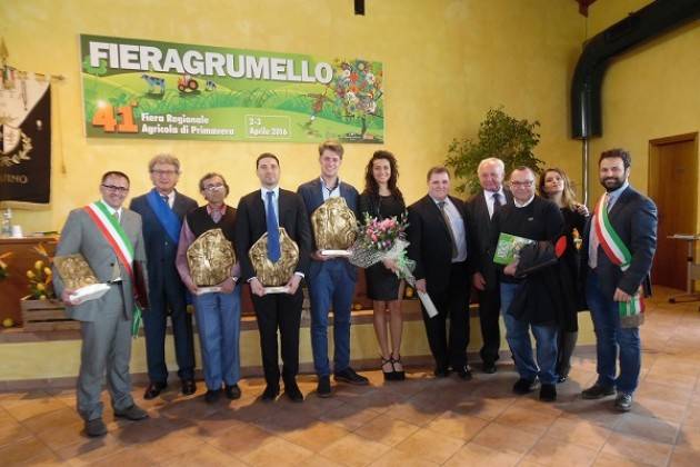 Grande folla per la 41esima Fiera Regionale Agricola di Primavera di Grumello Cremonese.