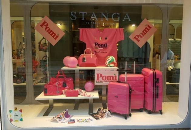 Cremona tutta 'rosa’ per sostenere la Pomì alla Final Four
