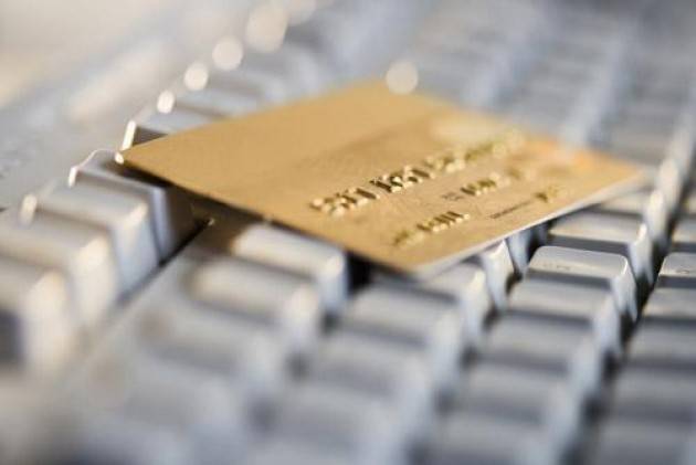 Milano - 'I 24': fermati i clonatori di bancomat