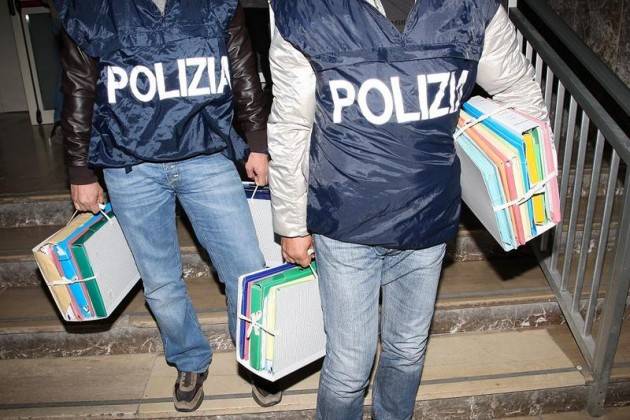 Varese - Perquisizione e sequestro di documenti ai danni di un Avvocato