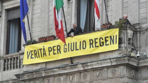 Milano - Verità per Giulio Regeni flash mob di Amnesty International (Video)