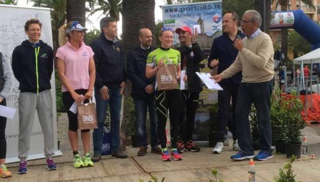 Verena Steinhauser ha vinto il triathlon olimpico di San Benedetto del Tronto.