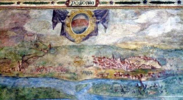 Firenze - Nella capitale del Rinascimento si celebra la veduta cinquecentesca di Bratislava (b)