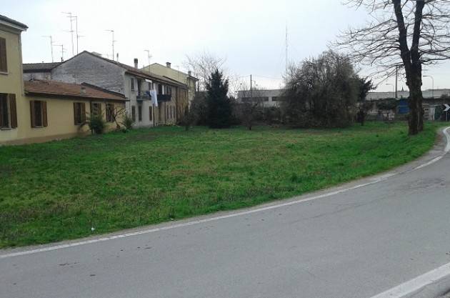 Firma la Petizione al Sindaco per riqualificare la seconda entrata del Cimitero di Cremona e via Dei Cipressi