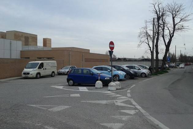 Firma la Petizione al Sindaco per riqualificare la seconda entrata del Cimitero di Cremona e via Dei Cipressi