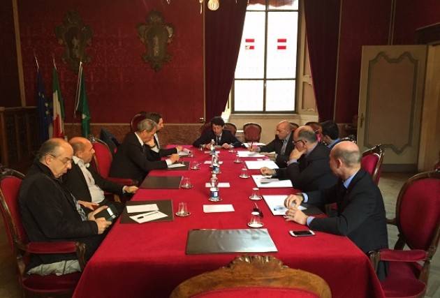 Cremona Latte, incontro in Comune con le associazioni di categoria. Sindaco: Facciamo sistema