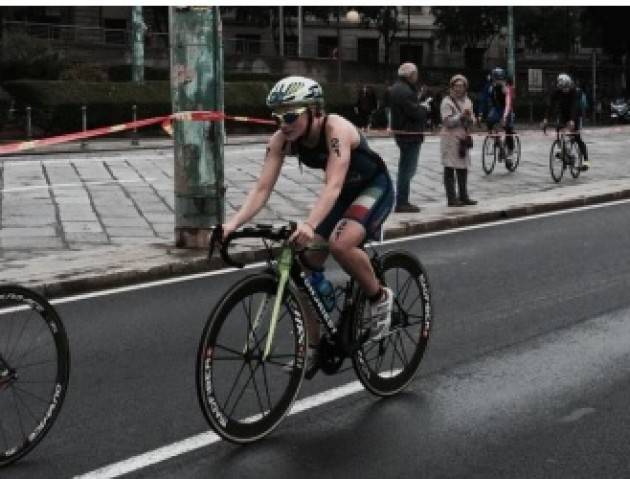 Stradivari Triathlon Storico terzo posto di Fabrizio Bartoli in Malesia nel circuito mondiale XTerra