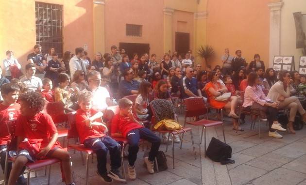 (Video) Cremona Rugby e Centro Fumetto, presentata la nuova mascotte