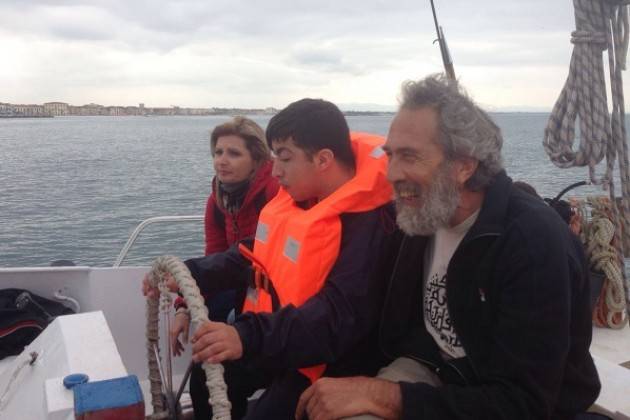 Cremona  Diversamente Uguali 2016 Fra le onde del mare