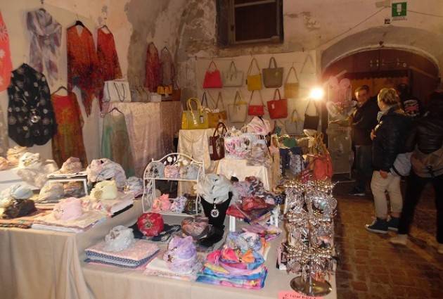 Pizzighettone Inaugurata la 28^ Tre Giorni in Piazza