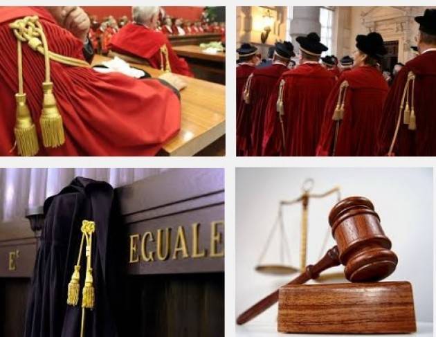 Contratti Scuola Sul blocco dei contratti, il governo perde l'appello