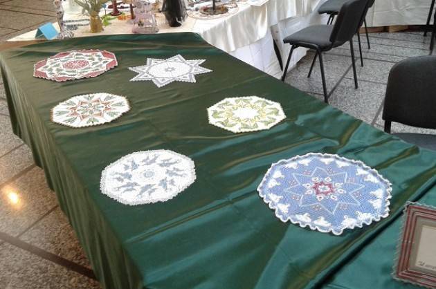 (Video) CNA Cremona 10° mostra ‘Gli hobby non hanno età’ Spicca il modello di una trebbiatrice del 1920