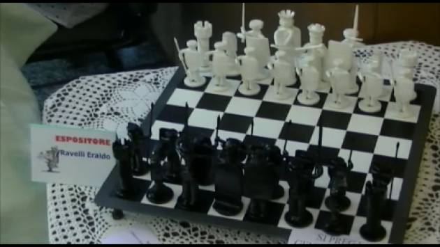 (Video) CNA Cremona 10° mostra ‘Gli hobby non hanno età’ Spicca il modello di una trebbiatrice del 1920