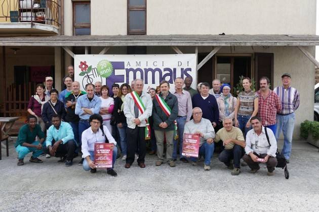 A confronto Associazione Amici di Emmaus, Ass. La Zolla e G.I.T di Banca Etica.