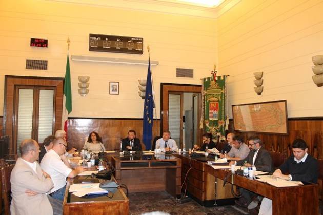 Dimensionamento Scolastico Crema e Cremona ai ferri corti. In Consiglio Provinciale nulla di fatto