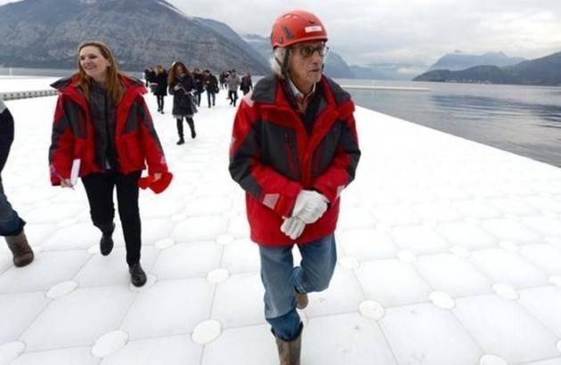 -22 Countdown per la passerella di Christo. Le 10 regole per visitarla: ci si potra anche tuffare (Video)