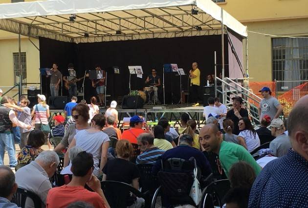  Sospiro (Cremona)  Tra palco e realtà : i ragazzi del sole band ed emotions