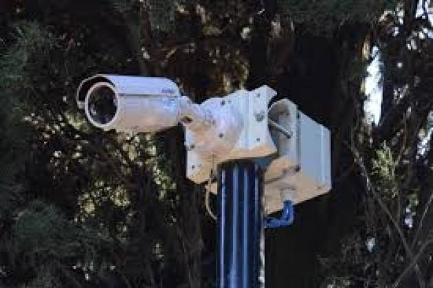 Milano  150 nuove telecamere e sensori nei cimiteri per la sicurezza