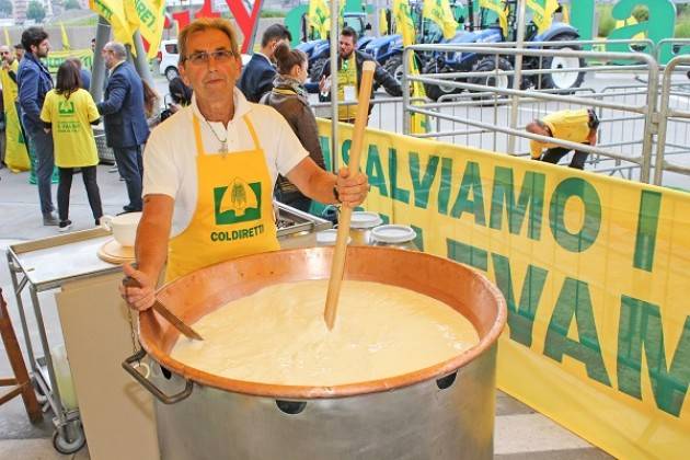 Latte Origine in etichetta Grande Vittoria di Coldiretti