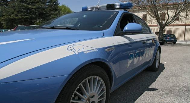 Brescia - Arrestate 3 persone per rapine con ostaggi e colpi a mano armata (b)