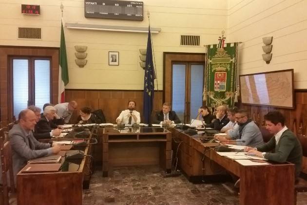 Provincia di Cremona, Vezzini tenta la mediazione: sul Cremasco partita rinviata