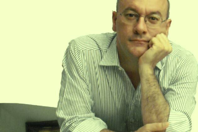 Cremona, Alberto Baldrighi commenta e recita l’‘Inferno’ dantesco al Teatro Filo