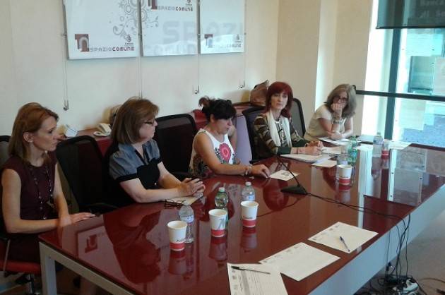 (Video) Interessante incontro su Donne e Lavoro con l’On Cinzia Fontana organizzato da Aida Cremona