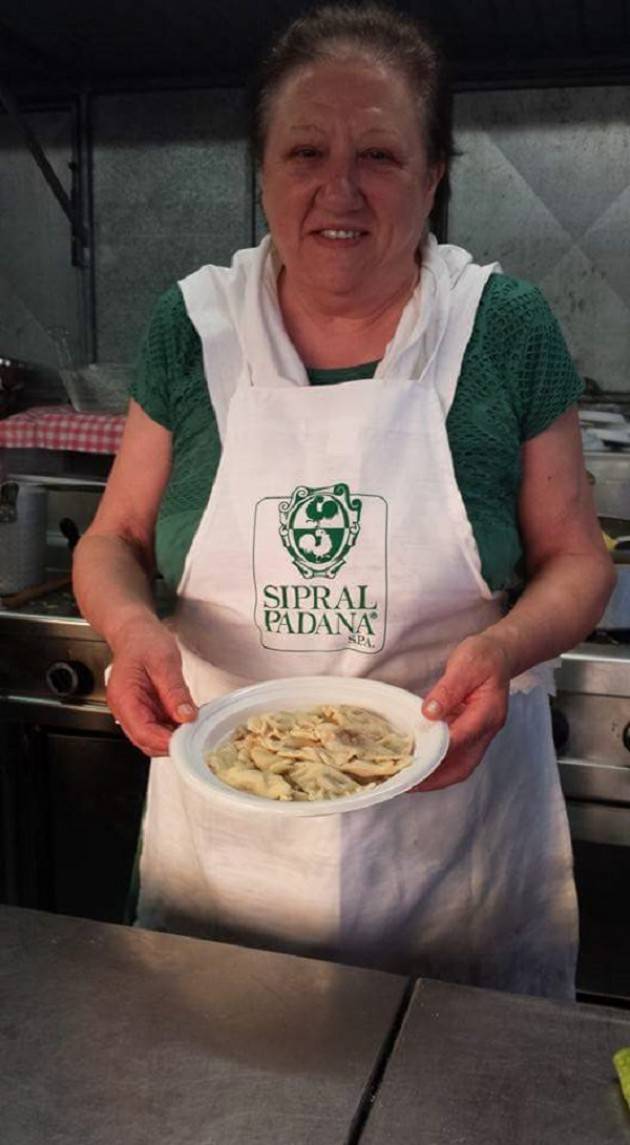 Stasera 20 giugno gran finale alla Festa de L'Unità di Pianengo  con paella e lotteria.. i tortelli non mancano mai