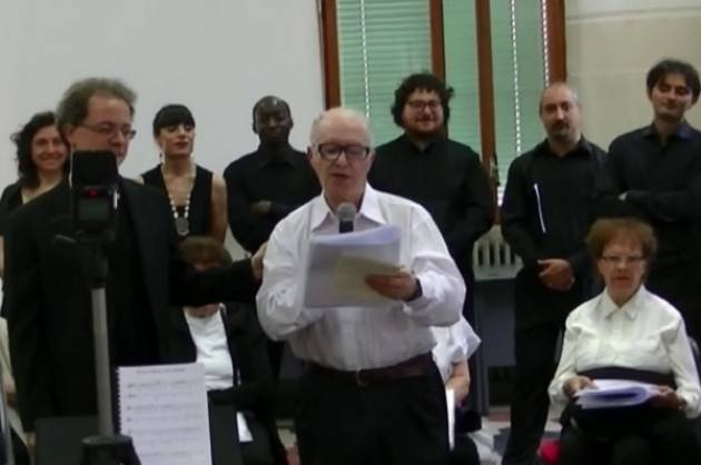 I Video del  Grande successo del coristi  anziani ‘ La musica della vita’ con il Coro Porta  a Cremona Solidale