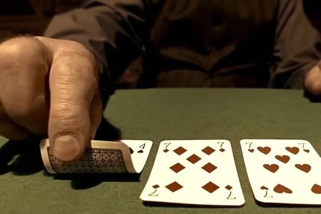 Il Punto Di Rosario Amico Roxas Un Anomalo Tavolo Da Poker