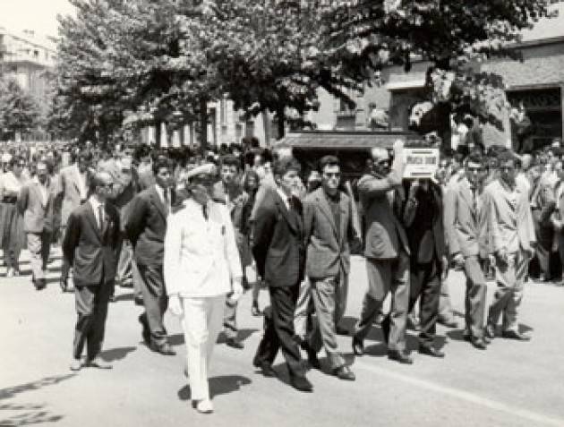 AccaddeOggi  #5luglio 1960 – Licata, durante uno sciopero la polizia spara sulla folla uccidendo Vincenzo Napoli (25 anni).