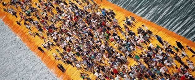 Floating Piers: The End. Webcam in diretta sui lavori di smontaggio