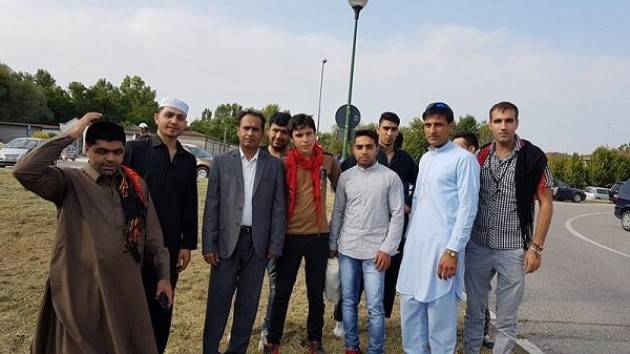 Cremona I pakistani  hanno celebrato la festa del fine Ramadam  ‘eid ul fitar’ di Aftab Ahemed