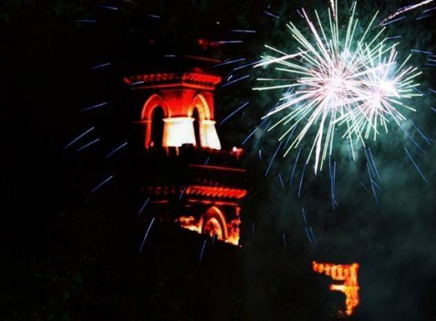 Casalmaggiore Stasera, domenica 10 luglio, si chiude la Fiera di Piazza di Spagna con i fuochi d’artificio