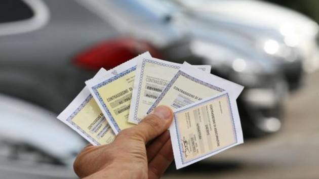 RC auto: in Sardegna costa il 17,6 in meno che nel resto d'Italia