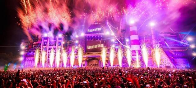 Un italiano a Parookaville, un festival da 50.000 persone! (video)