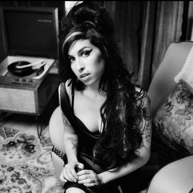 23 luglio 2011 - Ieri Cinque anni senza Amy Winehouse (Video)