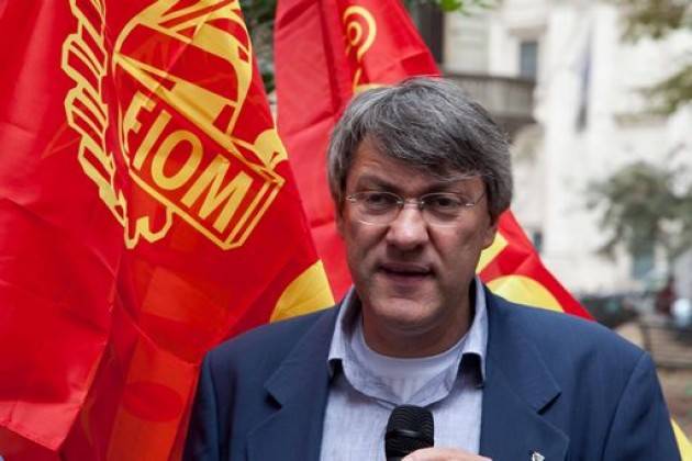 Landini (Fiom-Cgil ) La lotta dei metalmeccanici per il contratto  non va in vacanza