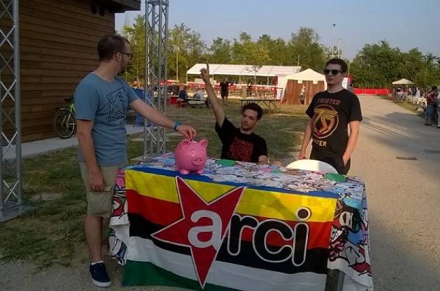 Costituzione, lavoro, ambiente, salute Incontro- oggi 2 agosto- alla Festa dell’Arci di Cremona con Fiori e Perrotta