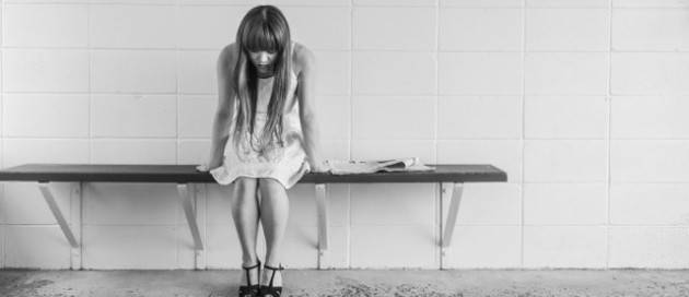 Vuole stare con la mamma. La psicologa: è pazza