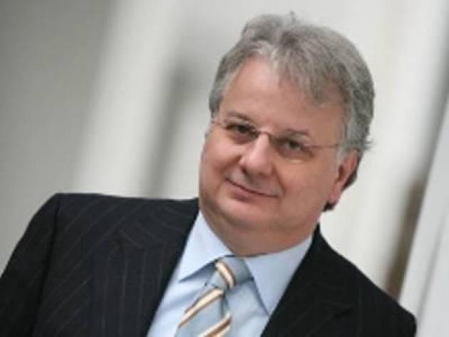 Sviluppo Per le PMI (Piccole Medie Imprese) l’imperativo è osare Paolo Galassi (presidente A.P.I.)