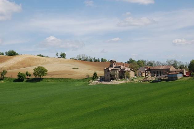 Aperitivo con vista Miele e birra all’Agriturismo ‘Casa tui’