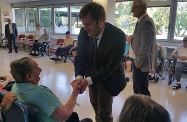 Milano Per Ferragosto l’Assessore Majorino ha visitato alcune strutture del welfare della città