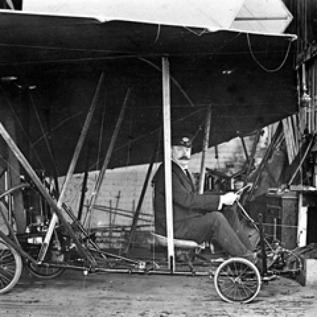 Accadde Oggi 18 agosto 1903 – l'ingegnere tedesco Karl Jatho costruisce il primo modello di aeroplano a motore quattro mesi prima dei fratelli Wright