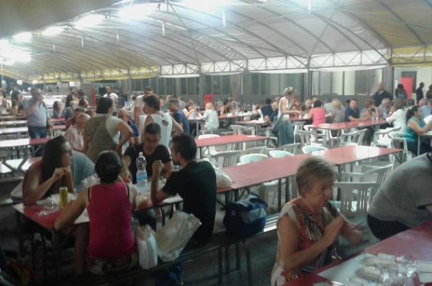 Cremona Tanta gente alla prima serata della Festa dell'Unità all'ex mercato ortofrutticolo