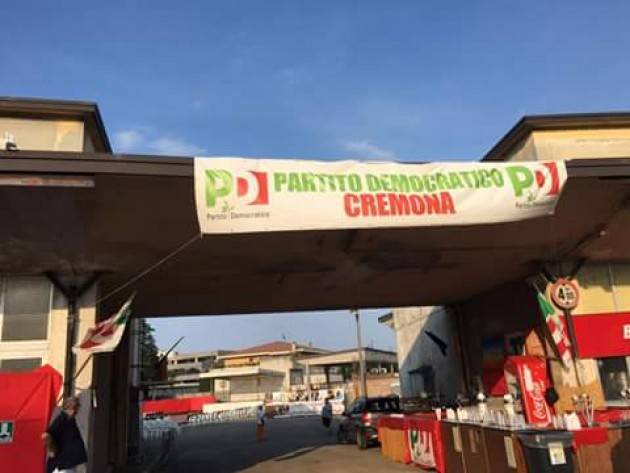 Successo dell’iniziativa per il SI con Ettore Rosato alla Festa dell’Unità  di Cremona che prosegue fino al 29 agosto
