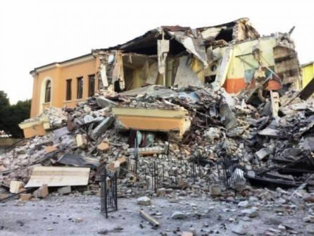 Terremoto : Mission Bambini apre raccolta fondi per le scuole dei territori colpiti